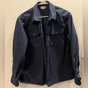 Eddie Bauer men's button-up shirt. Size L